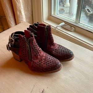 Freebird by Steven DAHLIA Star/Moon Cutout Bootie